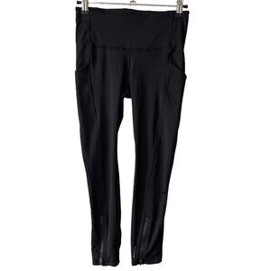 Athleta XS Leggings Ultimate Run 7/8 Tight Black Pockets Workout Stretch